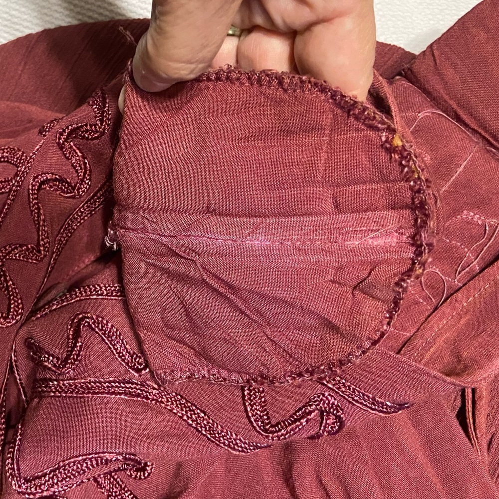 Boho Vintage Burgundy Maxi Dress - 36 inch length from waist to hem. 80s vintage - Picture 5 of 13
